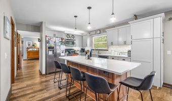 3811 CLIFF St, Wisconsin Rapids, WI 54494