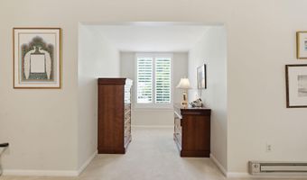 8004 SPLIT OAK Dr, Bethesda, MD 20817
