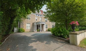 90 Rhode Island Ave 2, Newport, RI 02840