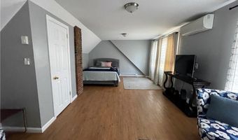29 Anthony St, Newport, RI 02840