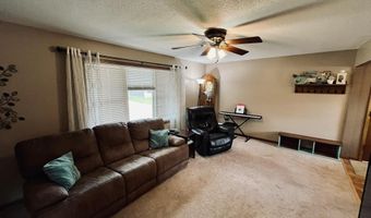 2207 SE 13th Ave, Aberdeen, SD 57401