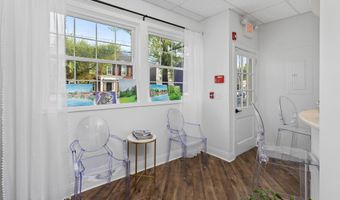 10 S Main St, Allentown, NJ 08501