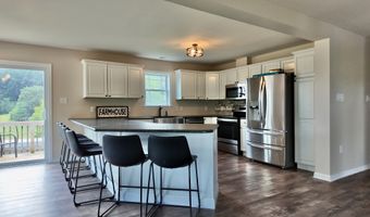 360 Rainbow Ln, Asbury, WV 24916