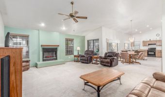 315 W MCNAIR St, Chandler, AZ 85225