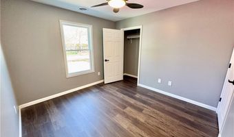 358 Oak St, Austin, IN 47102