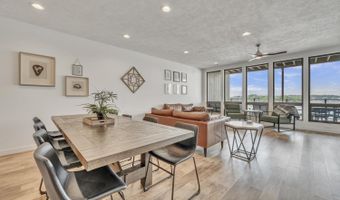 570 Linden Dr, Arnolds Park, IA 51331