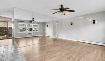 9 King James Ln, Atlantic Highlands, NJ 07716