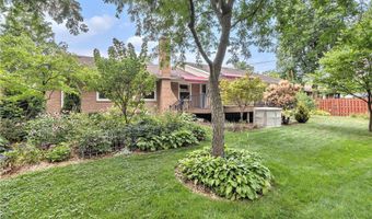 1125 Van Dusen Dr, Ann Arbor, MI 48103