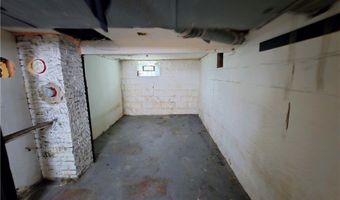 1138 Joy Ave, Akron, OH 44306