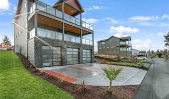 3706 W 3rd St, Anacortes, WA 98221