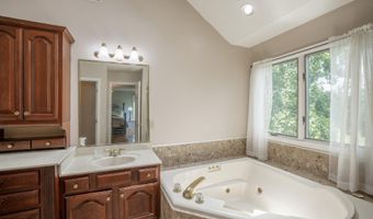 431 Winterham Dr, Abingdon, VA 24211