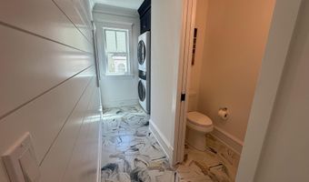 281 7TH St, Avalon, NJ 08202