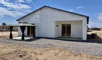 8518 W TROY Dr, Arizona City, AZ 85123
