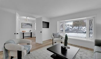 504 Thornlea Ct, Ballwin, MO 63011