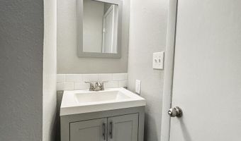 44 TWIN OAKS Dr, Anniston, AL 36207