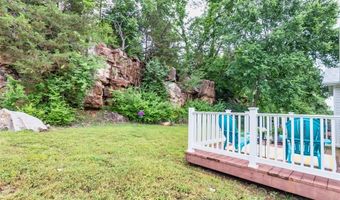 4061 Whitehall Dr, Arnold, MO 63010