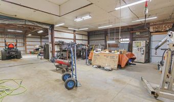 1560 Lick Creek Rd, Anna, IL 62906