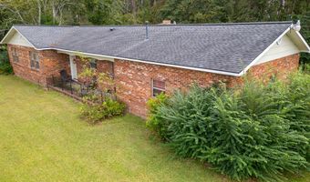 537 City Cir, Baxley, GA 31513