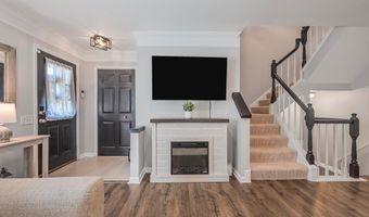 20962 TOBACCO Sq, Ashburn, VA 20147