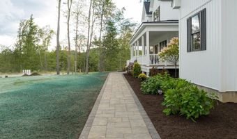 32 Colby Farm Rd, Chester, NH 03036