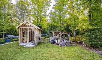 Luke Road, Amasa, MI 49903