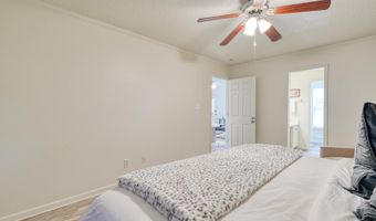 921 Hollyhock Ct, Boiling Springs, SC 29316