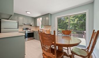 212 Rockwell Ave, Bristol, CT 06010