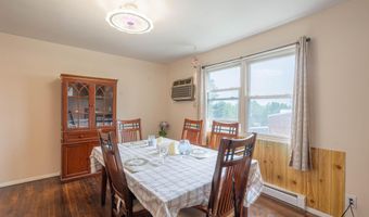 402 S Bradford St, Allentown, PA 18109