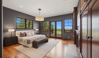 390 Hayrake Ln, Bozeman, MT 59715