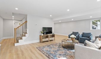 23 Harvard Rd, Bolton, MA 01740