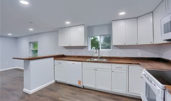 103 4th Ave, Aliquippa, PA 15001