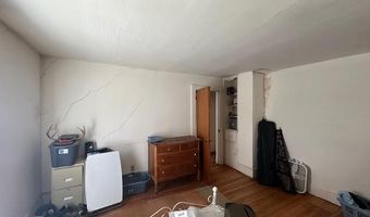 98 Bayview St, Belfast, ME 04915