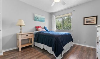 2279 SEMINOLE Rd 11, Atlantic Beach, FL 32233