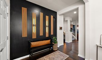 704 Groveland Cir, Ann Arbor, MI 48108
