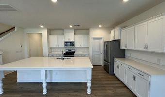 37 Bluebell St, Angier, NC 27501