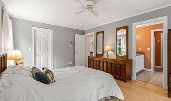 3 Owen Ln, Amherst, NH 03031