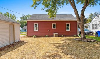 822 W FRANCES St, Appleton, WI 54914