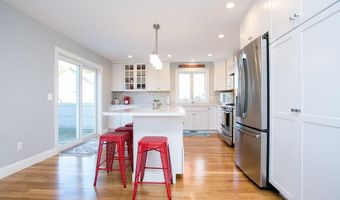 107 Orchard Ave, Middletown, RI 02842