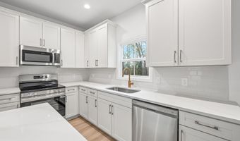 124 Guest Cir, Anderson, SC 29621