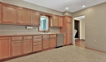 759 Hull Rd, Anoka, MN 55303