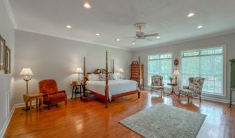 501 River Oaks Dr, Bainbridge, GA 39817