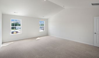 1052 Misty Creek Dr, Aberdeen, NC 28315