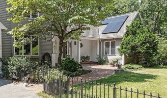 190 Vaughn Hill Rd, Bolton, MA 01740