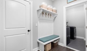 449 Sylvan Ct, North Kingstown, RI 02874