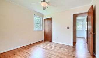 445 RUTH Rd, Arnold, MD 21012