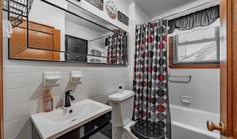 4703 LUERSSEN Ave, Baltimore, MD 21206