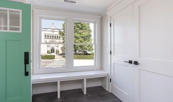 28 Carroll Ave, Newport, RI 02840