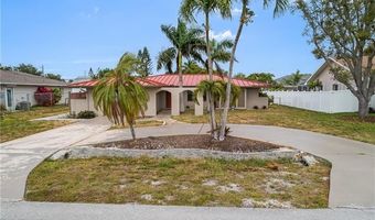 27515 Baretta Dr, Bonita Springs, FL 34135