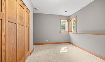 15858 Drawstone Trl, Apple Valley, MN 55124