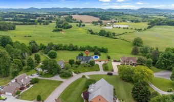 3054 Hawthorne St, Athens, TN 37303